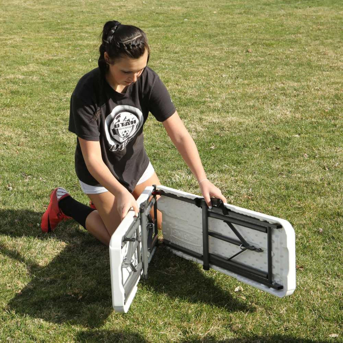 Portable Folding Bench, 6-Foot, UV-Resistant, Powder-Coated Steel U979